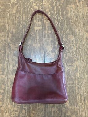 Vintage Coach Legacy Hobo bag.  Style 9058